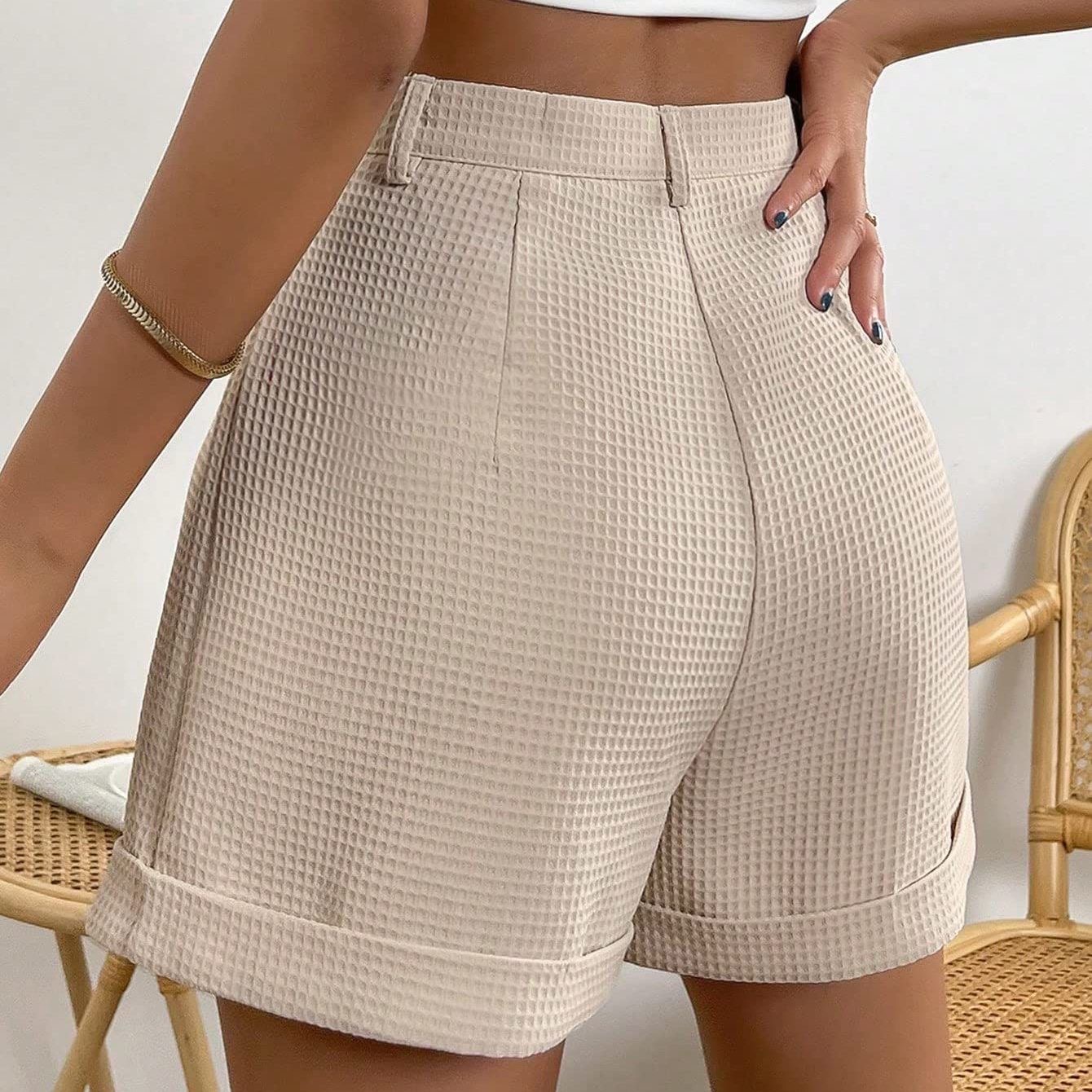 Textured high waist shorts