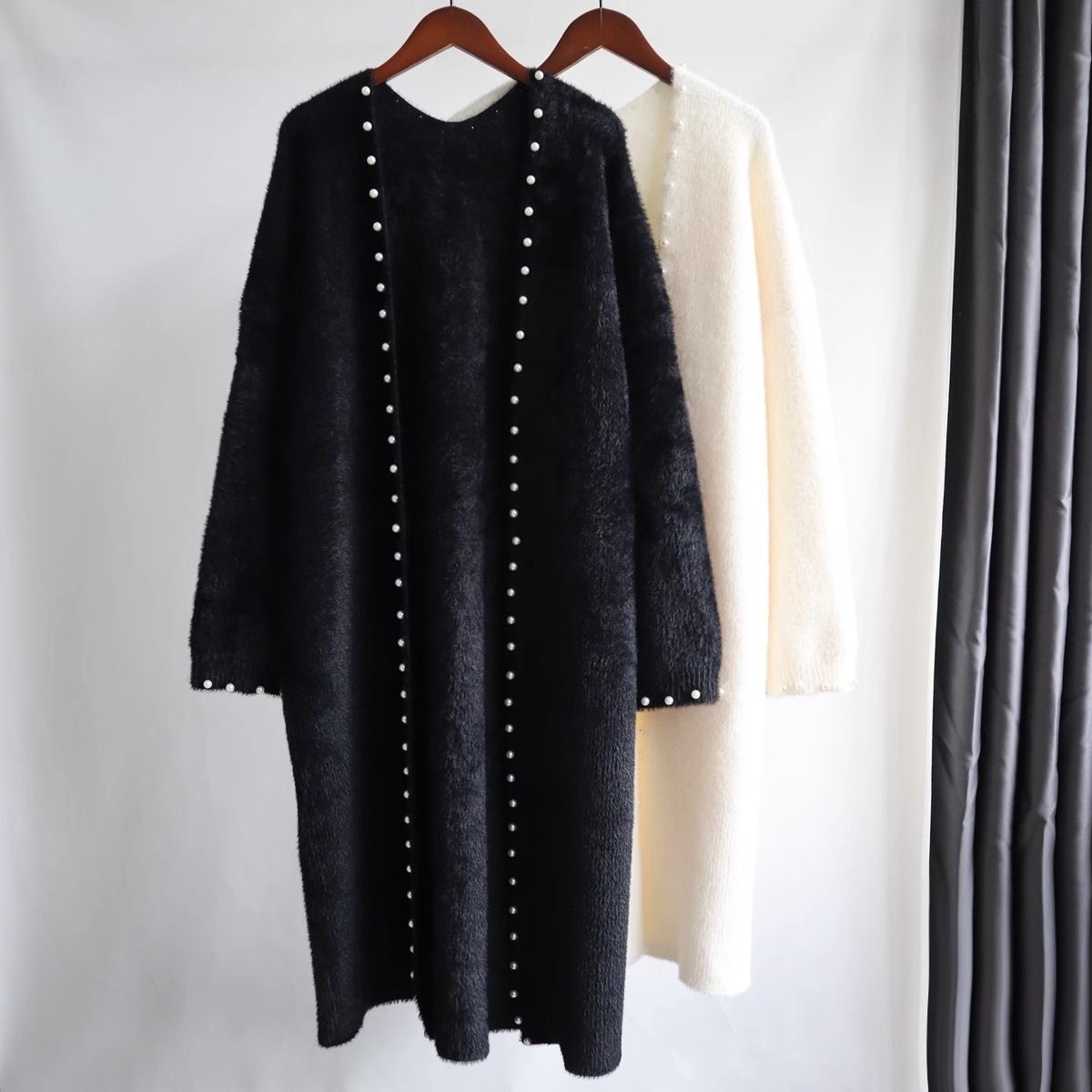 Pearl Trim Fuzzy Knit jersey