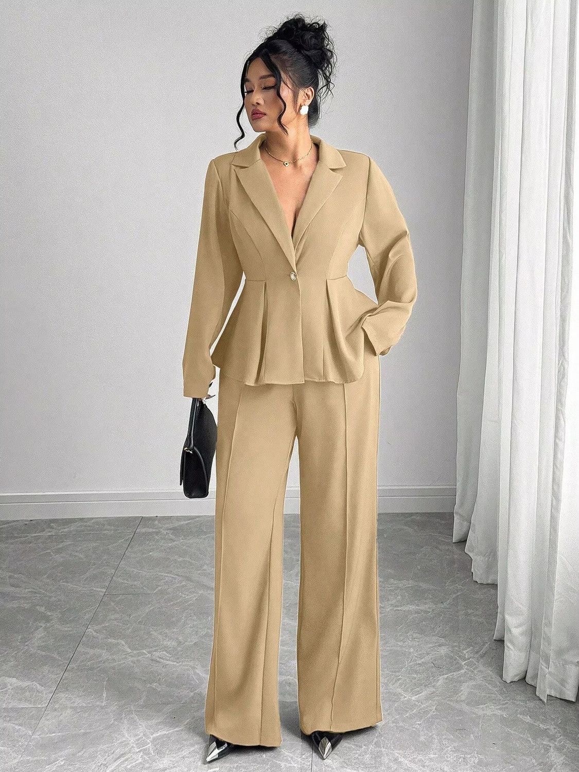 Women’s Elegant 2-Piece Pleated Front Suit Set