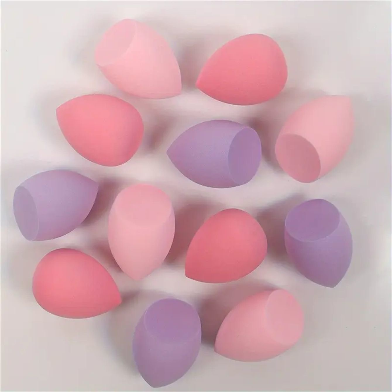 Lysa makeup sponge
