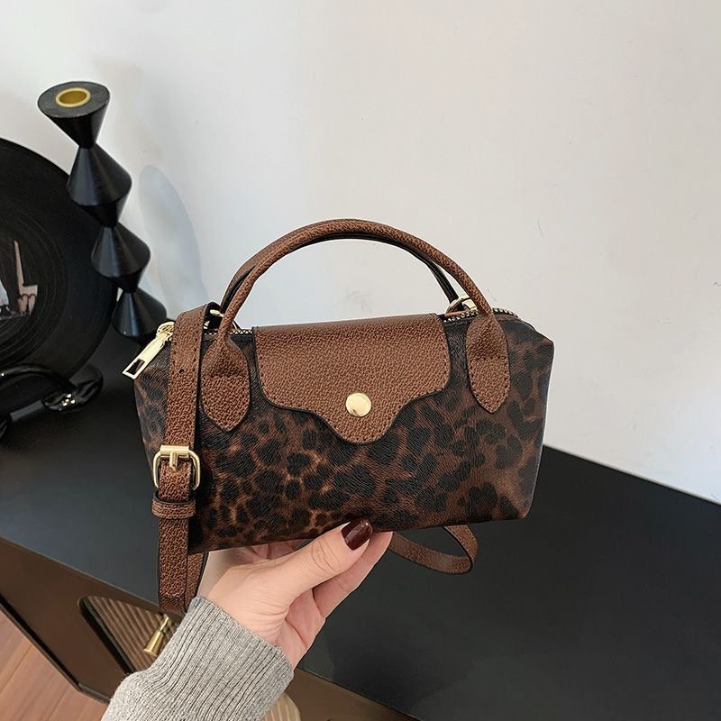 Animal Print Mini Sling Bag (Trendy Crossbody Bag)