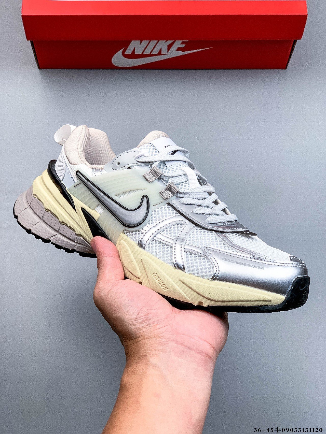 Nike V2K Run