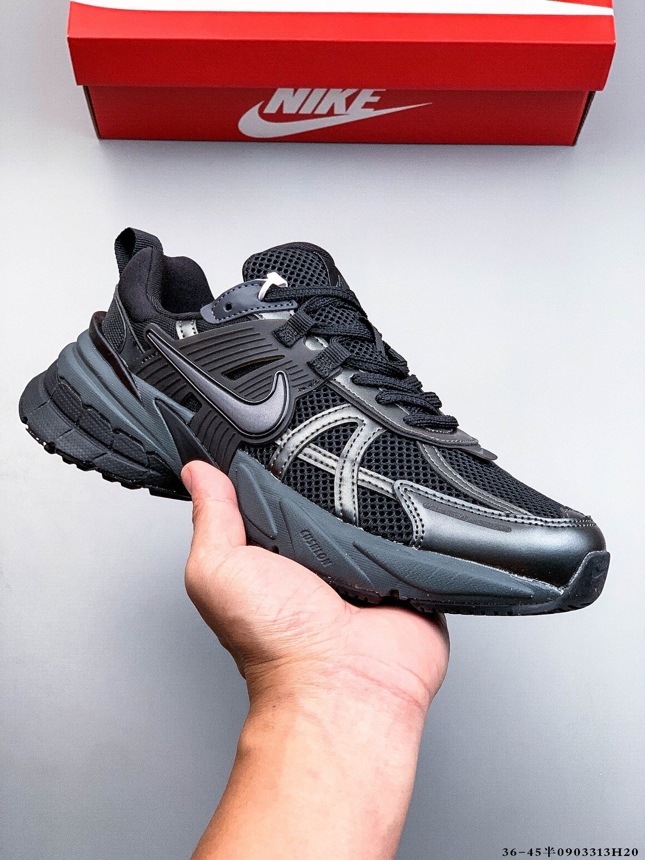 Nike V2K Run