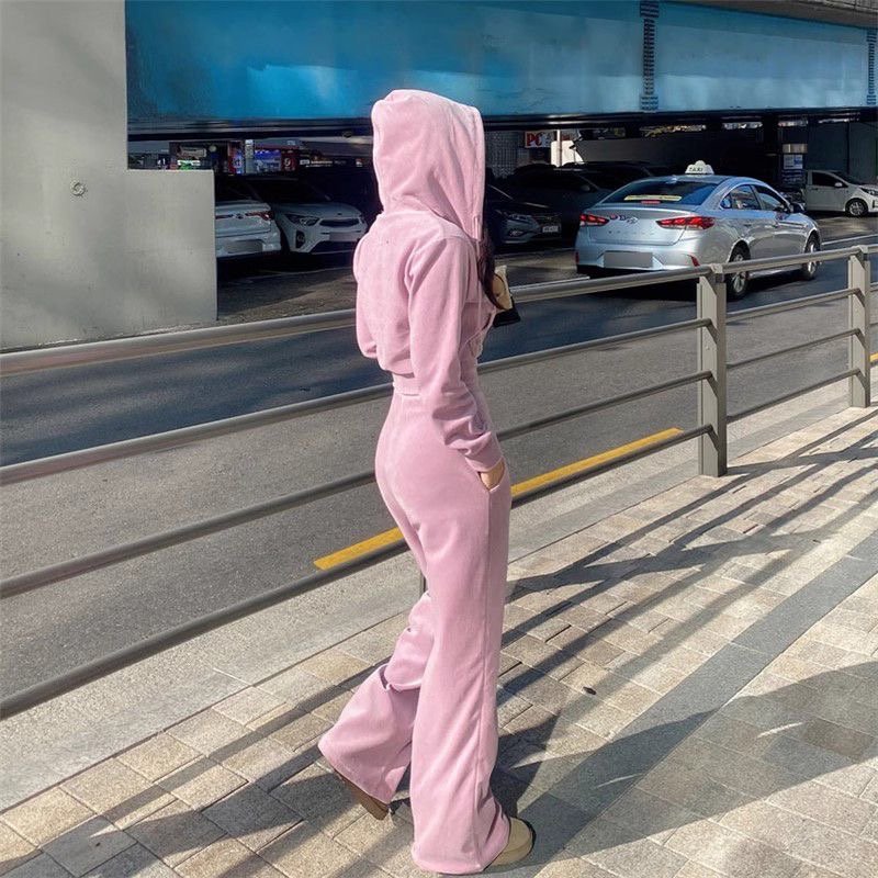 Hooded luxe tracksuit for women