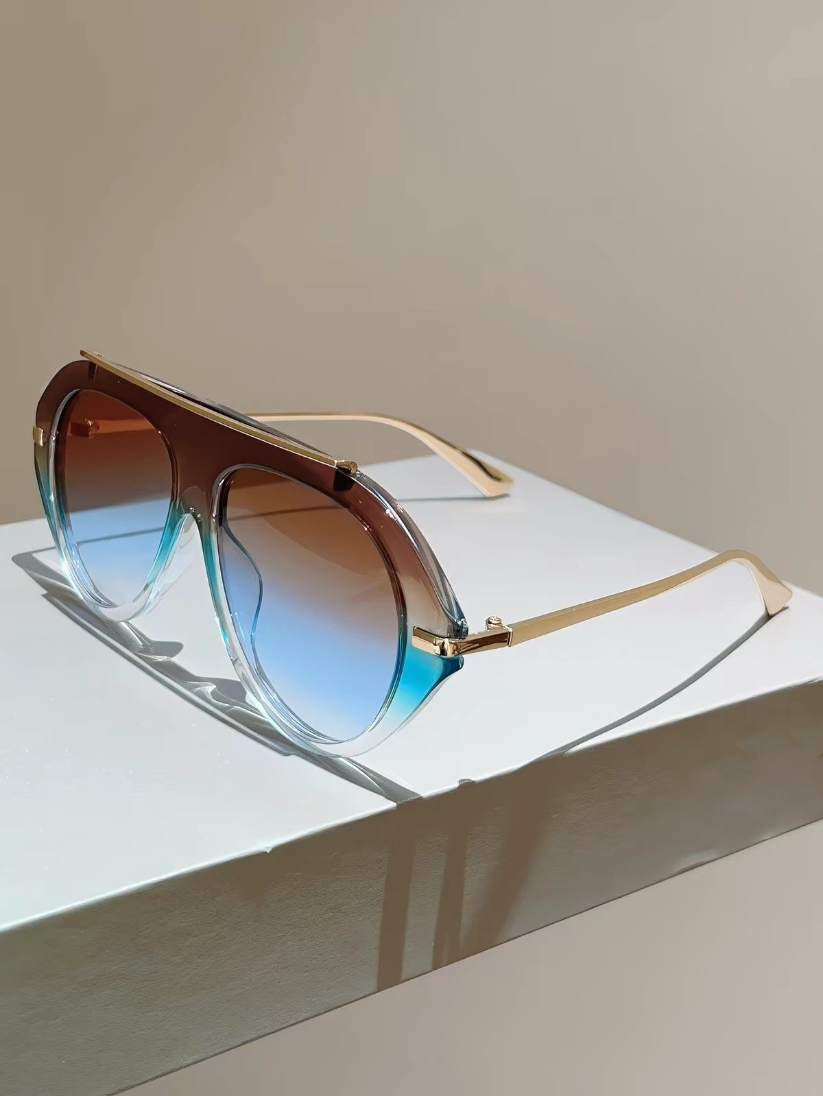 Luxe Oversized Gradient Sunglasses