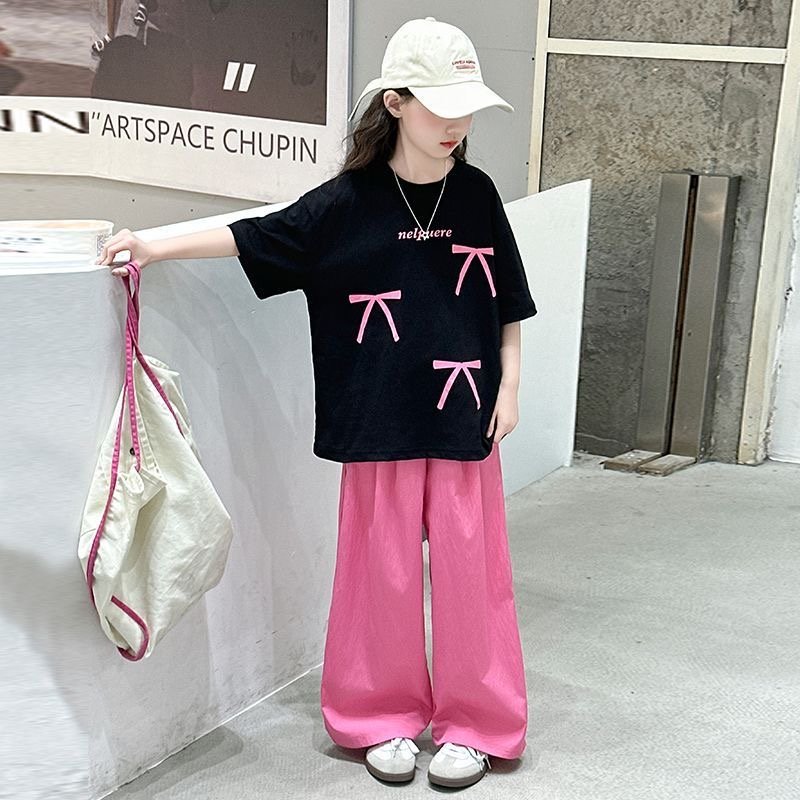 Girls two-piece outfit