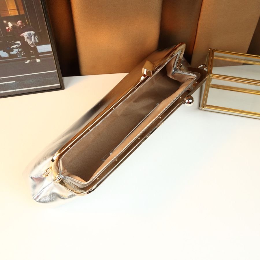 Vintage Crocodile-Texture Clutch Bag