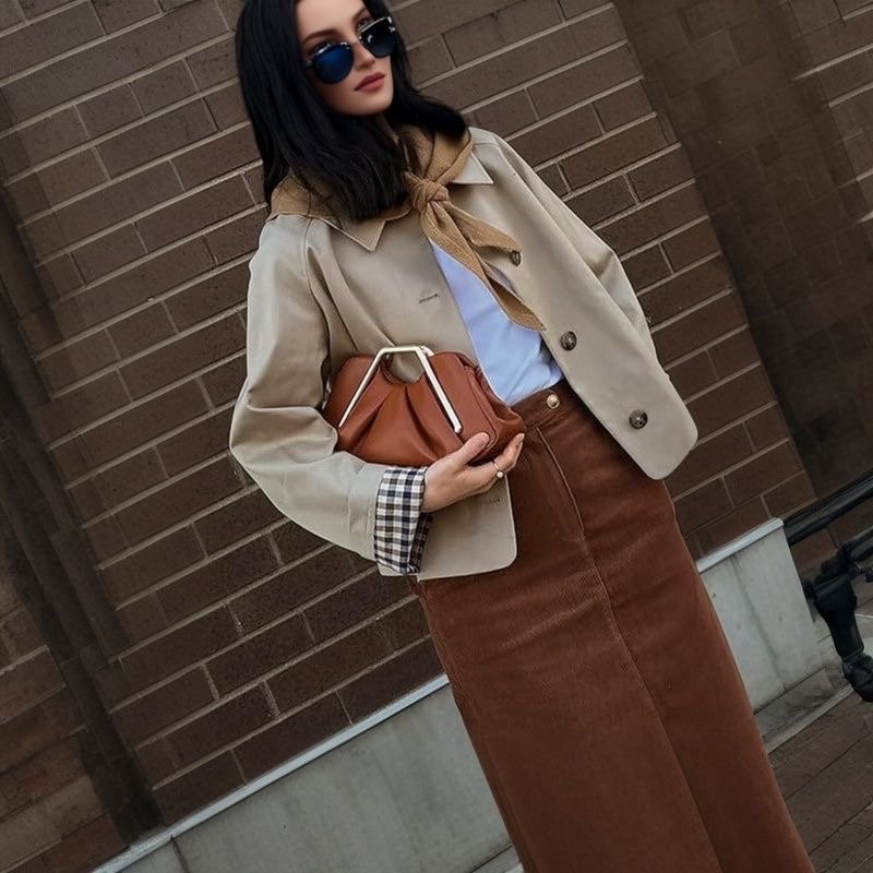 Elegant Women’s Clutch Bag