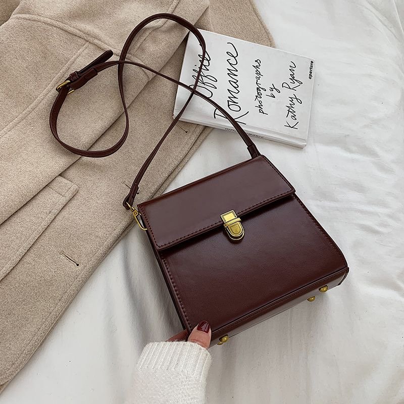 Crossbody small vintage bag