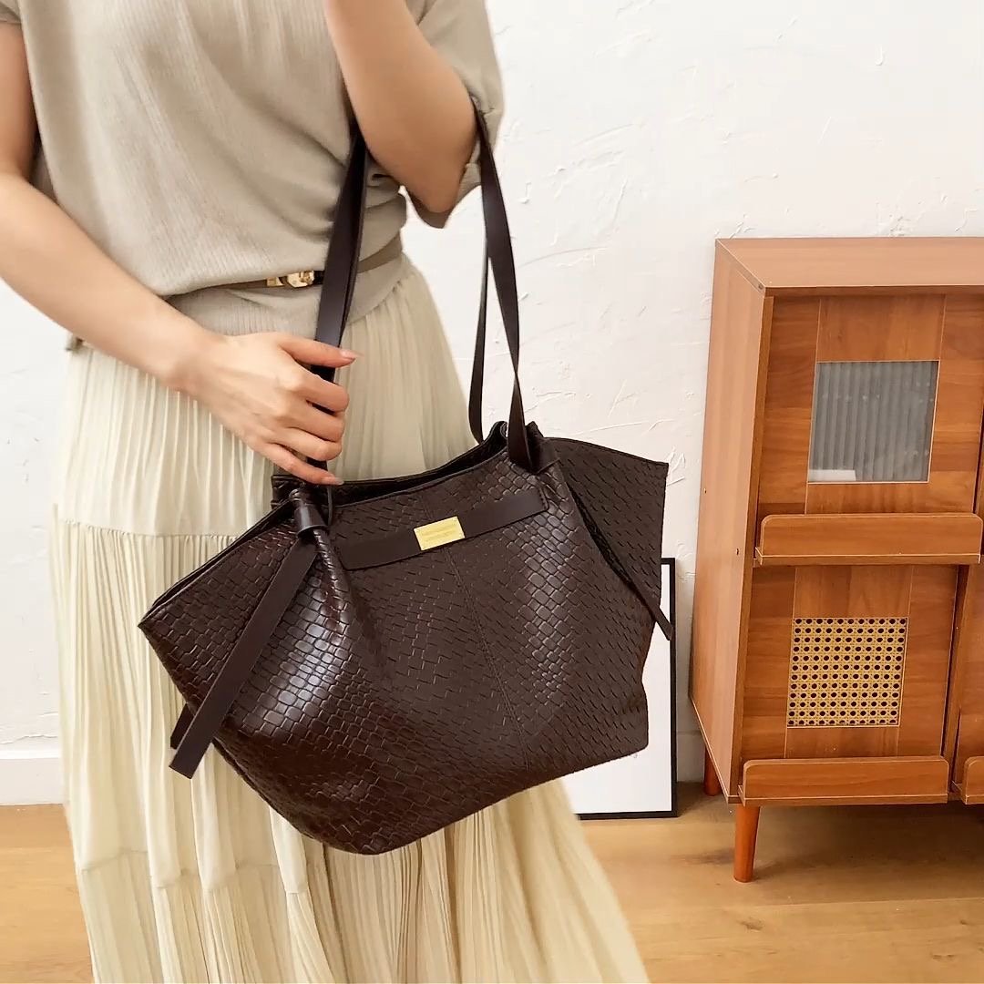 Classic women’s bag