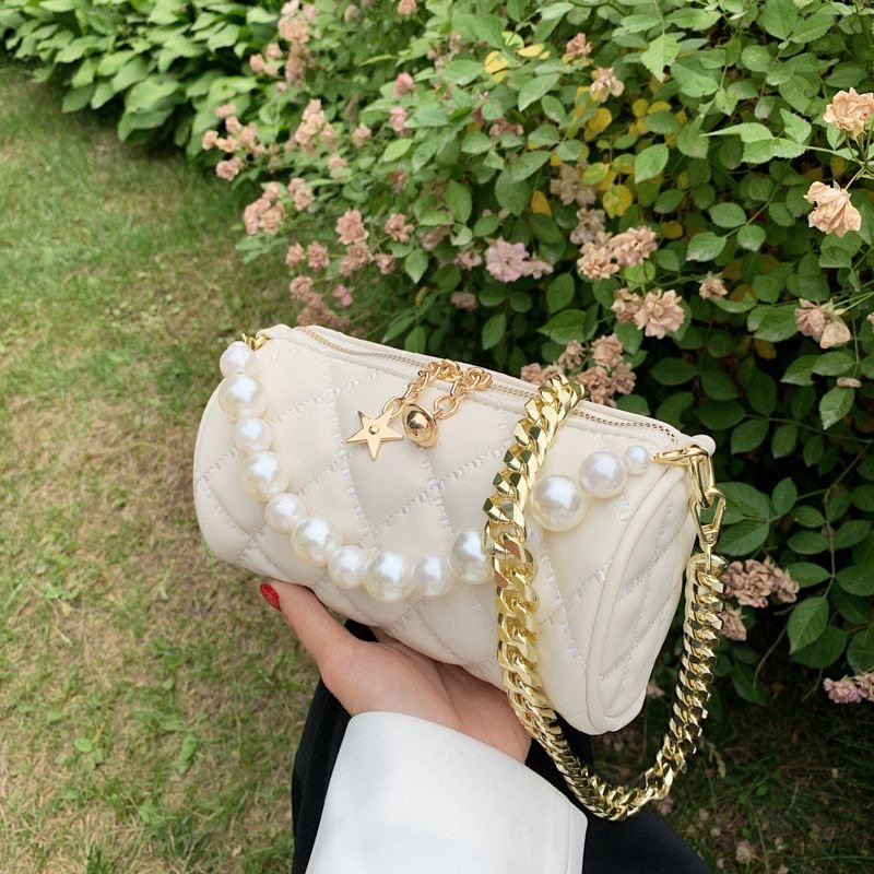 Cute ladies clutch bag