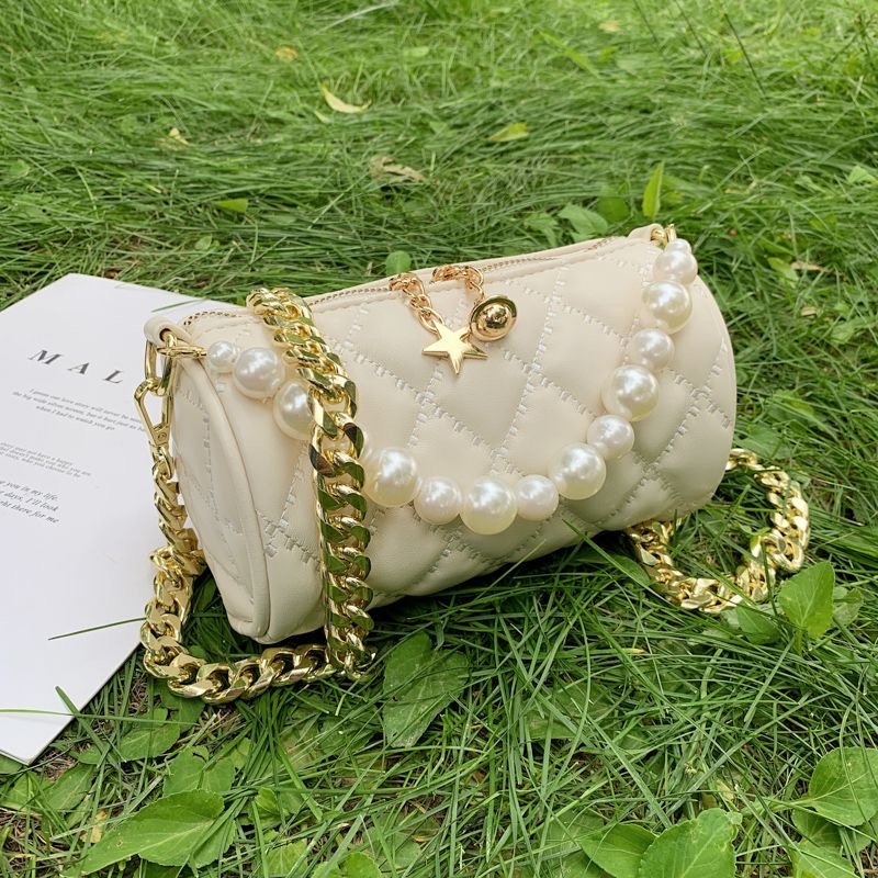 Cute ladies clutch bag