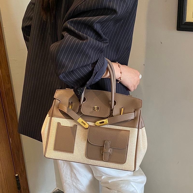 Women big handbag