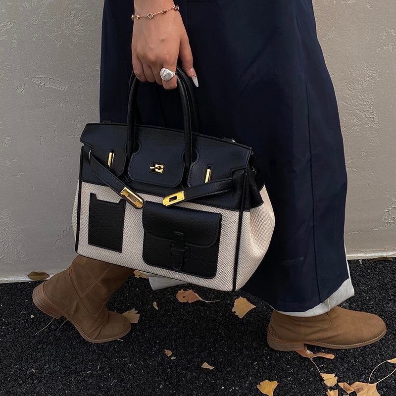 Women big handbag