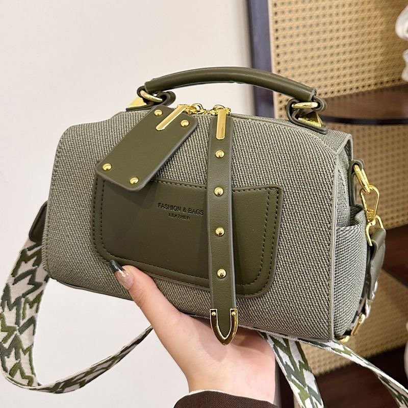 Ladies fashion bag