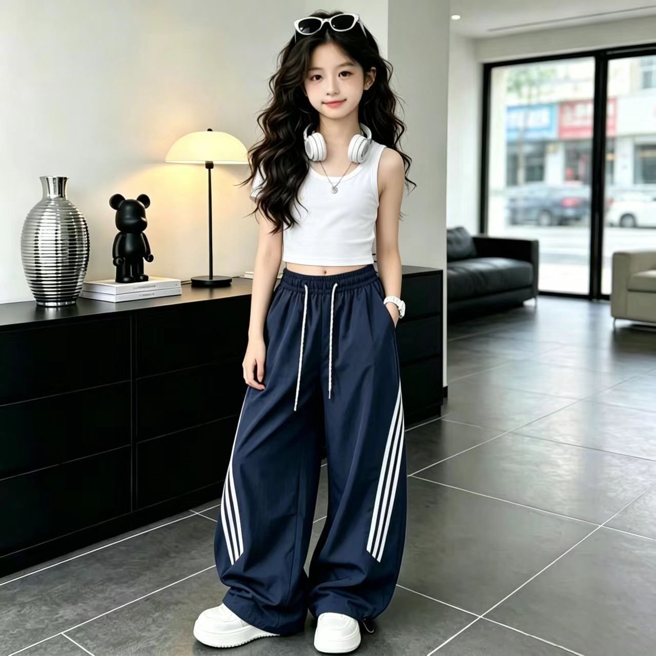Girls baggy pants set, girls streetwear outfit, girls matching top and pants, girls sporty outfit