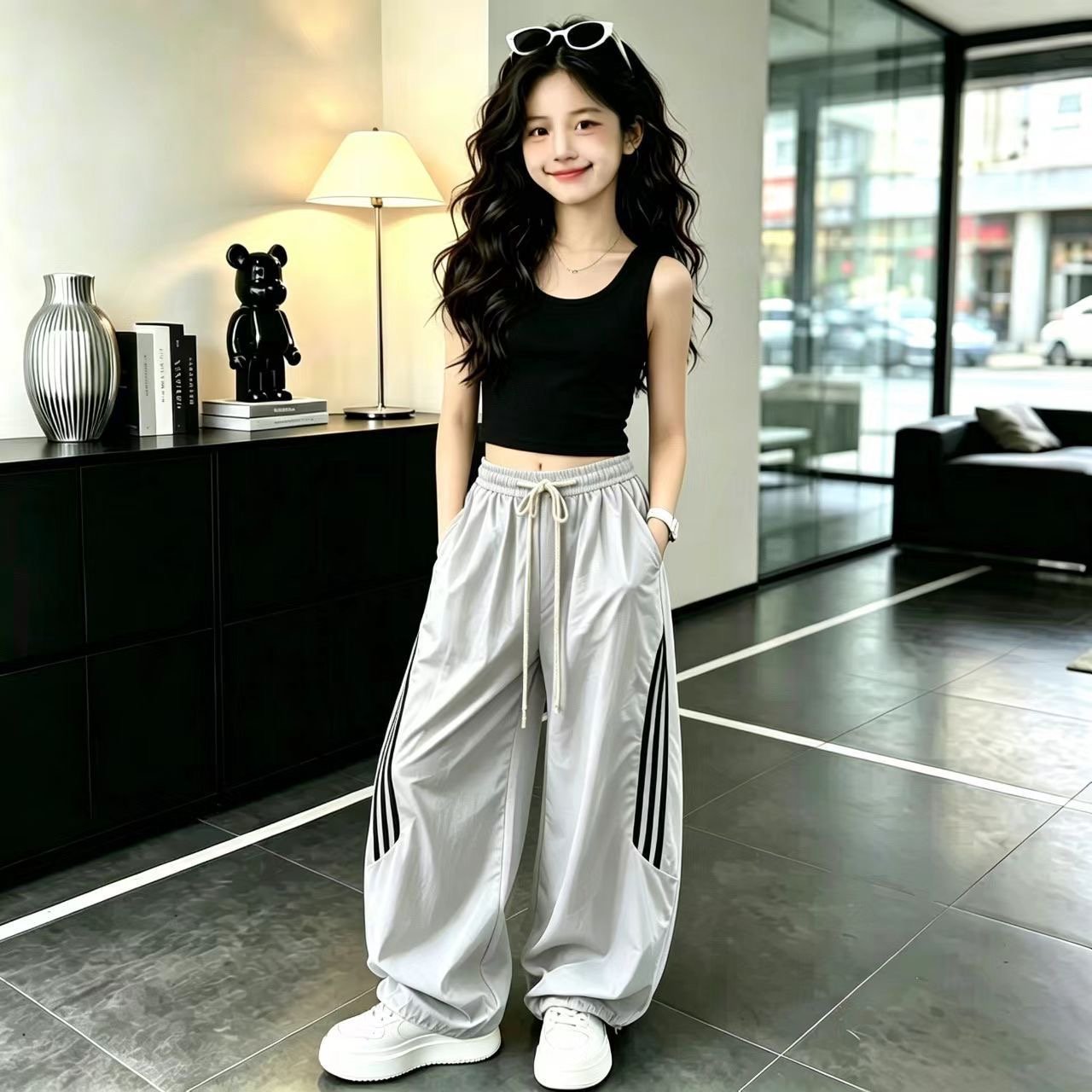 Girls baggy pants set, girls streetwear outfit, girls matching top and pants, girls sporty outfit