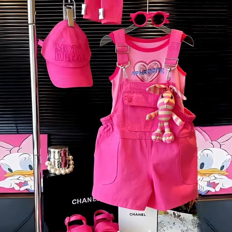Girls hot pink dungaree, girls pink overalls, girls dungaree outfit, pink dungaree for girls, kids pink overalls, girls casual outfit