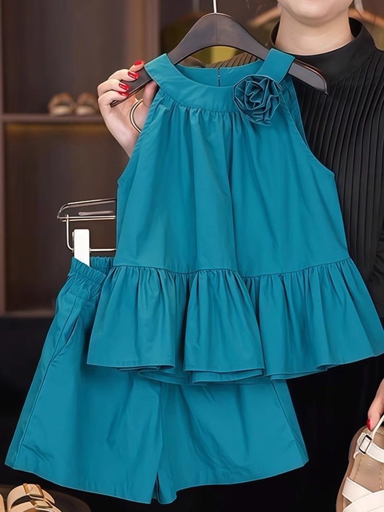 Girls 2 piece outfit, girls shorts and top set, girls halter neck top, girls ruffle top