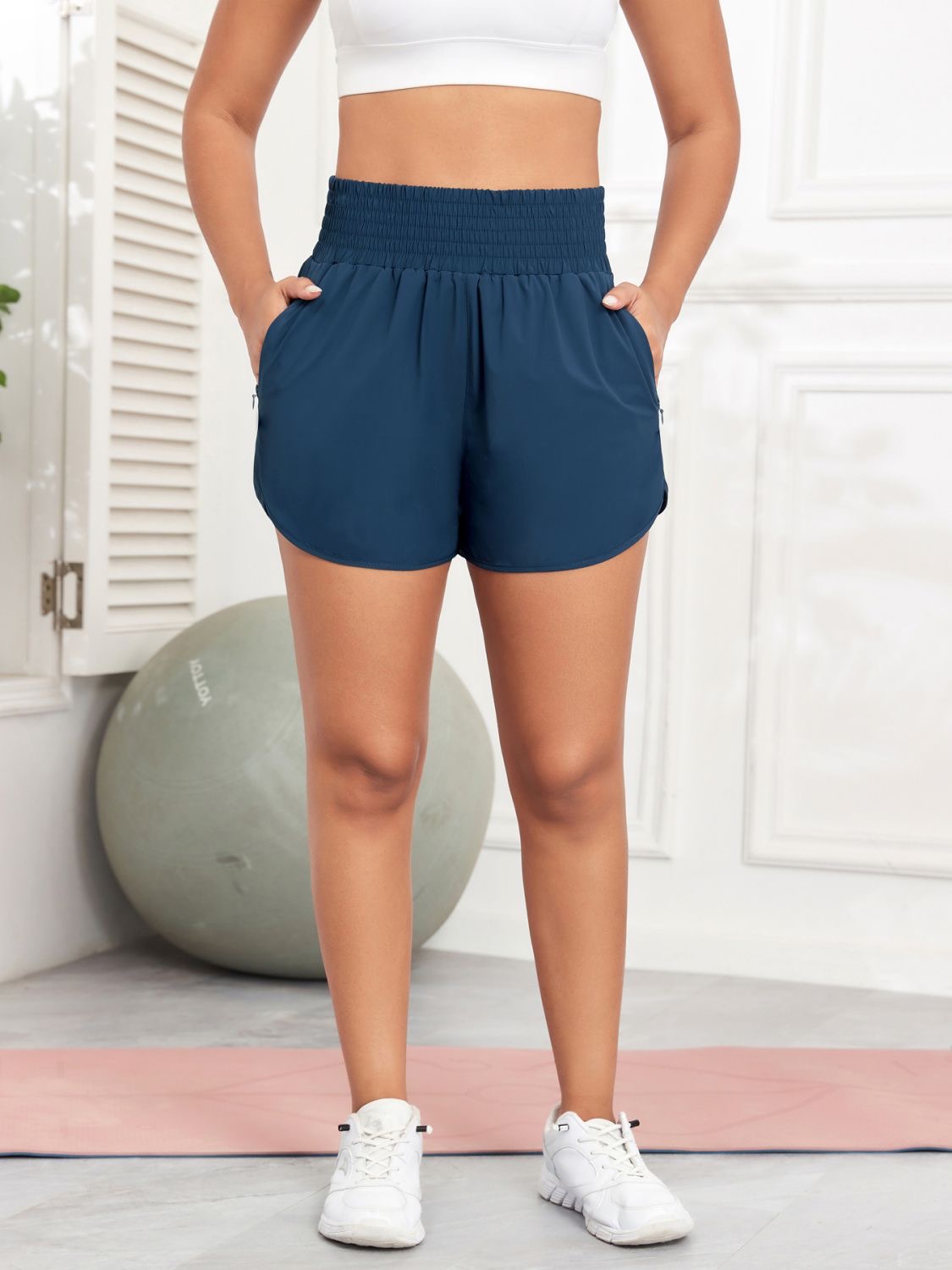 High waist yoga shorts 