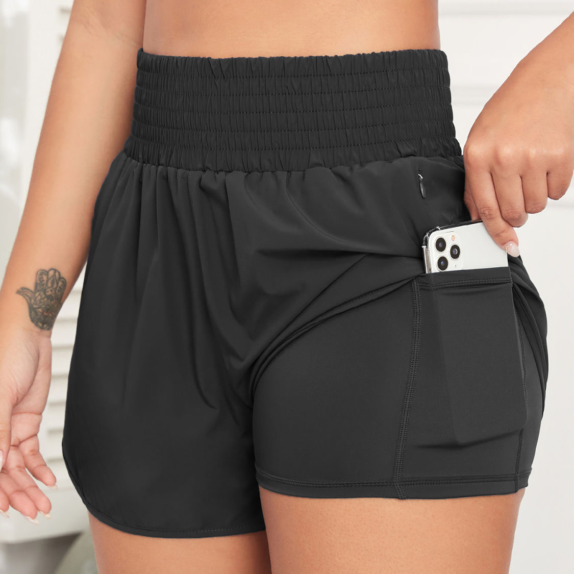 High waist yoga shorts 