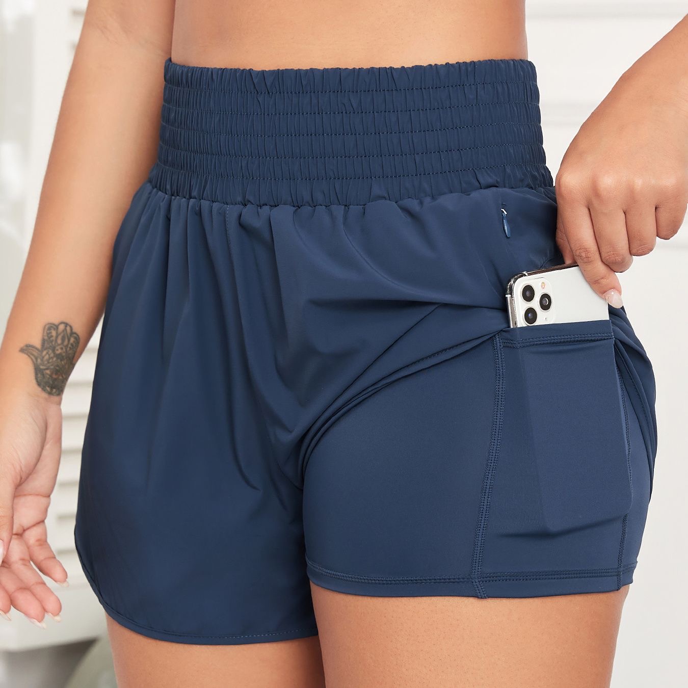 High waist yoga shorts 