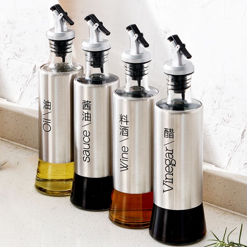 Kitchen storage bottles 