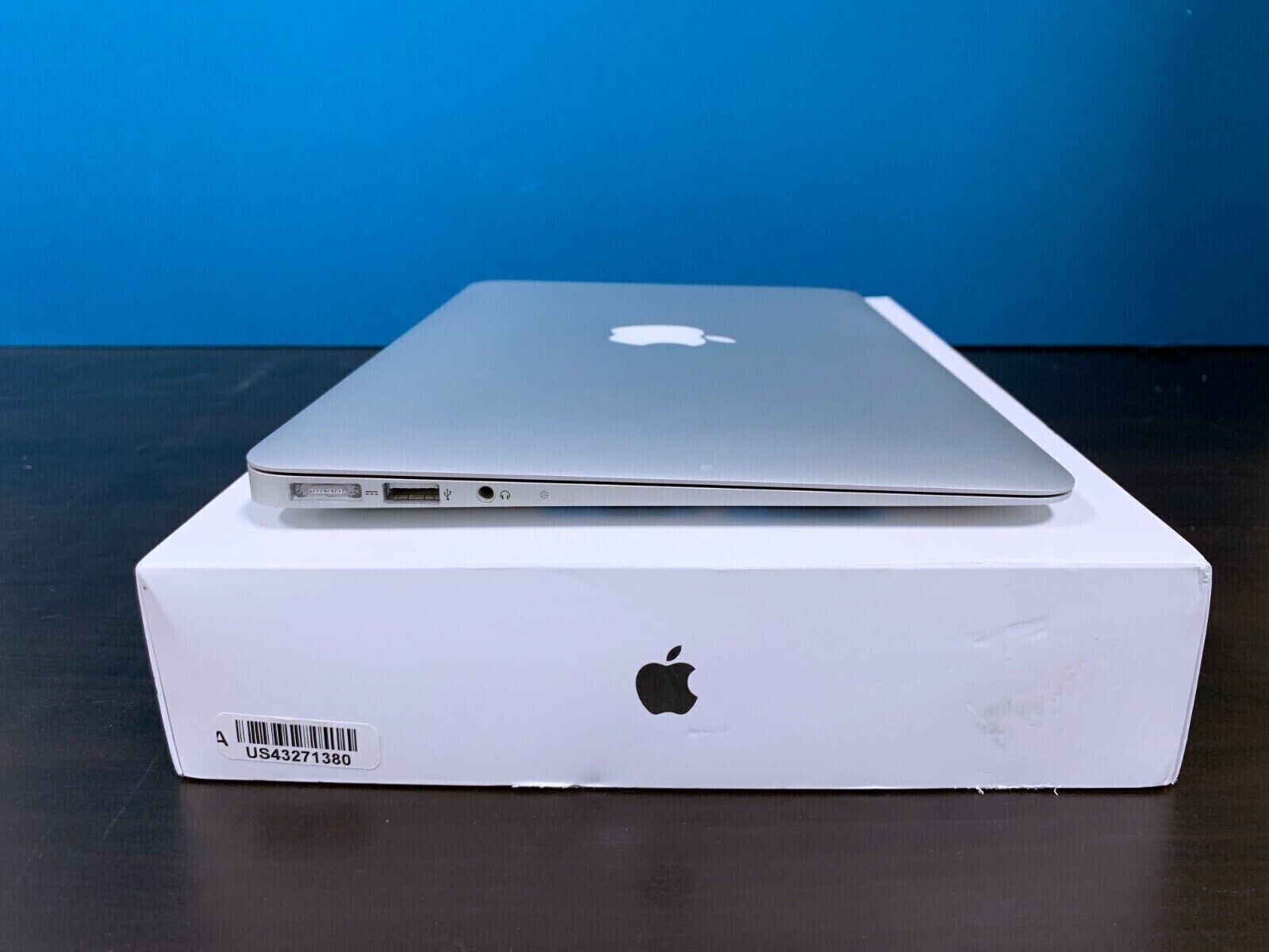 MACBOOK AIR LAPTOP 11