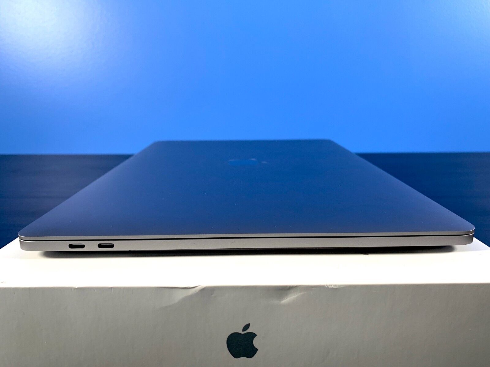 MACBOOK PRO 15 TOUCHBAR